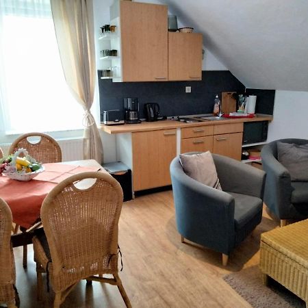 Ferienwohnung Neheim Mit Dennis Und Alexander Alexander Mit Klimaanlage 외부 사진