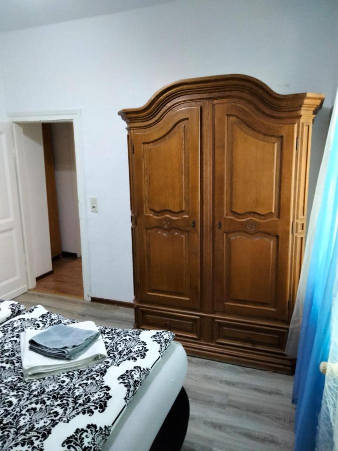 Ferienwohnung Neheim Mit Dennis Und Alexander Alexander Mit Klimaanlage 외부 사진