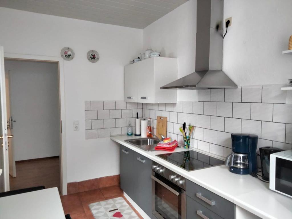 Ferienwohnung Neheim Mit Dennis Und Alexander Alexander Mit Klimaanlage 외부 사진