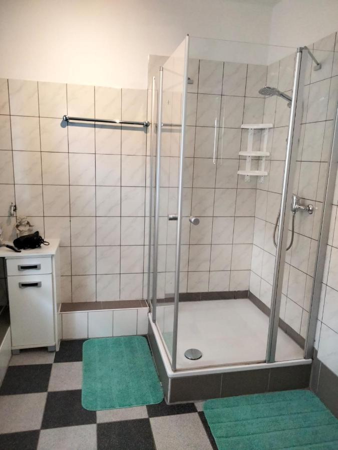 Ferienwohnung Neheim Mit Dennis Und Alexander Alexander Mit Klimaanlage 외부 사진